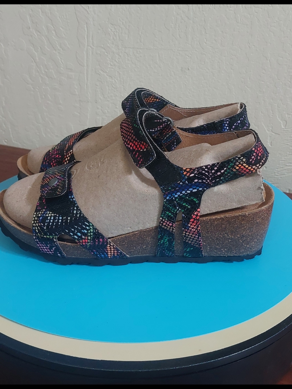 Spring Step Comfort Leather Sandals - Picture 5 of 12